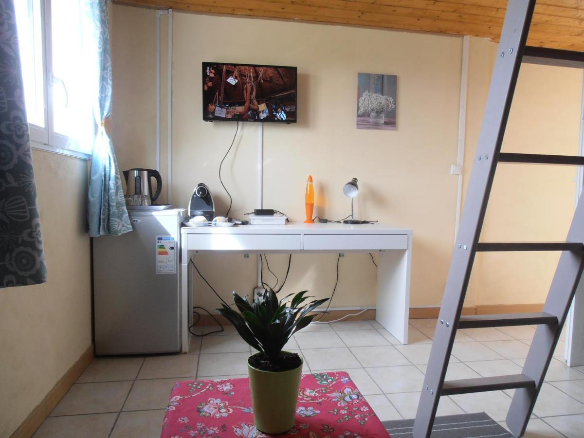 Petite Chambre Particuliere La Force  Exterior photo
